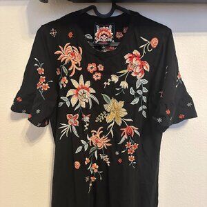 RUFFLE SLEEVE KNIT DRESS